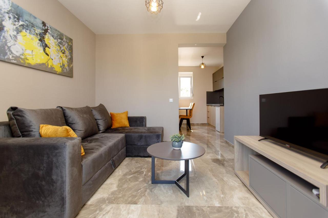 Posejdon Lux Apartment Utjeha Bagian luar foto