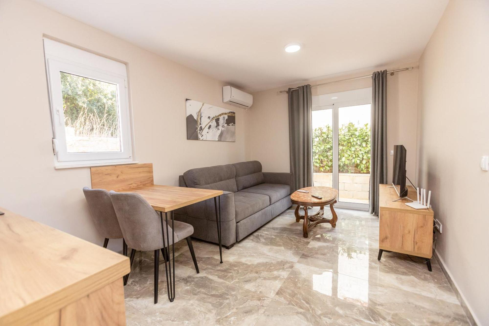 Posejdon Lux Apartment Utjeha Bagian luar foto