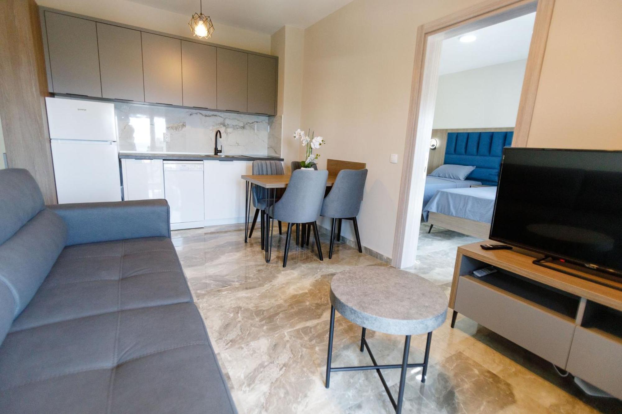 Posejdon Lux Apartment Utjeha Bagian luar foto