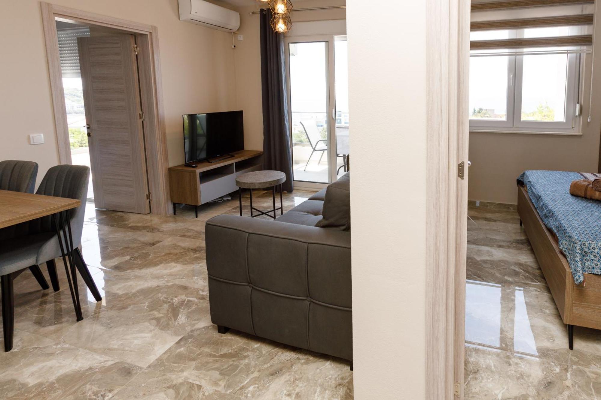 Posejdon Lux Apartment Utjeha Bagian luar foto
